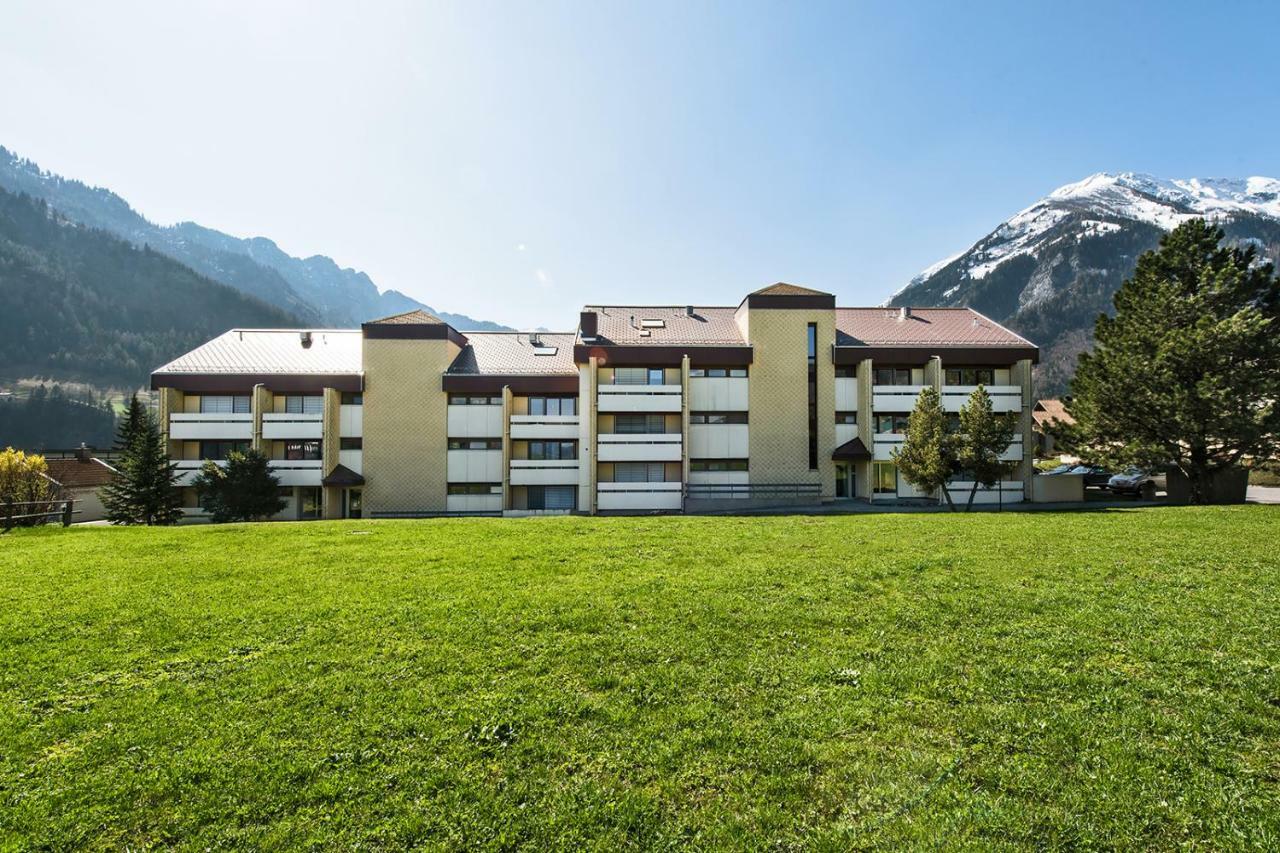 Appartementhaus-Quadern Valens Exterior photo